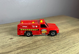 Vintage 1974 Hot Wheels - Emergency Rescue Unit First Aid Fire Truck 1:64 Scale