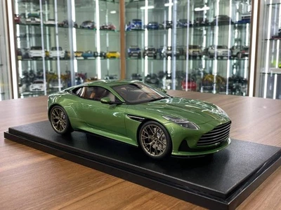 GT Spirit Aston Martin DB12 (Green) – Limited Edition [1/18 Resin ] - Image 1 of 4