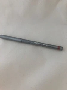 Rashell lipliner 15 LAVENDER Lip Liner Pencil New, Sealed - Picture 1 of 3