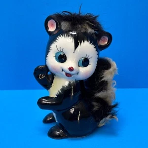 Vintage 1950's Napco Ceramic Furry Skunk Bank, MCM Kitsch, Japan 6" Tall - Picture 1 of 10