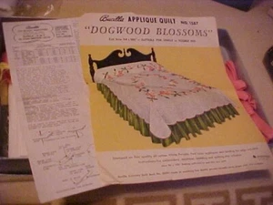 Kit de Edredón Apliques Bucilla De Colección FLORES DE MADERA DE PERRO No. 1587 - Imagen 1 de 8