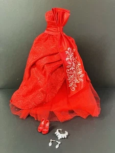 BARBIE DRESS GOWN RED SILVER GLITTER STRAPLESS FORMAL DOLL CLOTHES Wt SHOES GEMS - Picture 1 of 5
