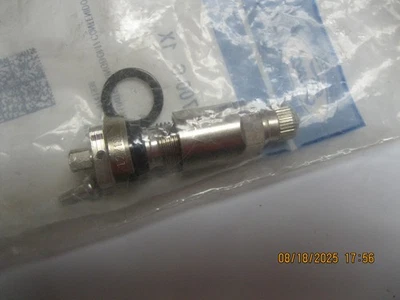 Genuine Ford OEM FR3Z-1700-C Valve Assembly Foto 1 de 4