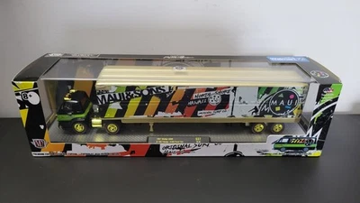 Máquinas M2 CHASE!!!!   Dodge L600 1967 y Dodge A100 furgoneta panel Maui And Sons Foto 1 de 3