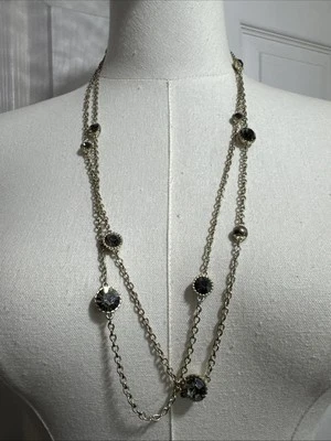 Colar feminino White House Black Market longo cristal preto strass WHBM - Imagem 1 de 4