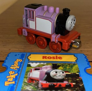 ROSIE !  THOMAS FRIENDS TRAIN TAKE N PLAY ALONG DIECAST COLLECTOR CARD 2006