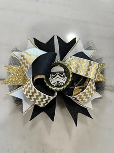Girls star wars stormtrooper black, white, and gold clip in hair bow - Picture 1 of 4