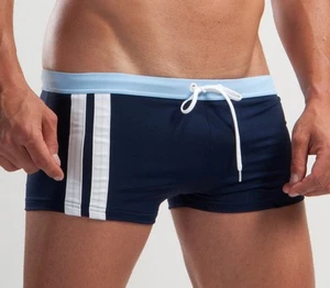 Traje de baño GERONIMO para hombre corte cuadrado azul baúl azul oscuro - Imagen 1 de 3