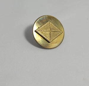 WW2 US Finance Badge Pin New York - Picture 1 of 4