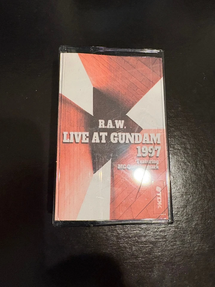 R.A.W. - Live At Gundam КАССЕТА - DJ МИКСТЕЙП Drum N Bass Ragga Jungle Raw - Изображение 1 из 1