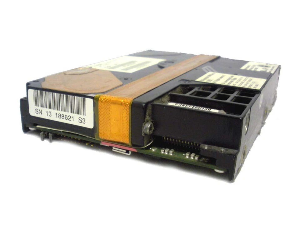 IBM 6602-9402 Hard Drive 1.03GB 3.5in SCSI - Image 1 of 4