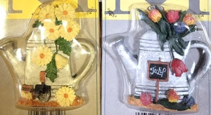 Imanes de regadera de flores Young's Collectables, nuevos (juego de 2 imanes 2-2) - Imagen 1 de 3
