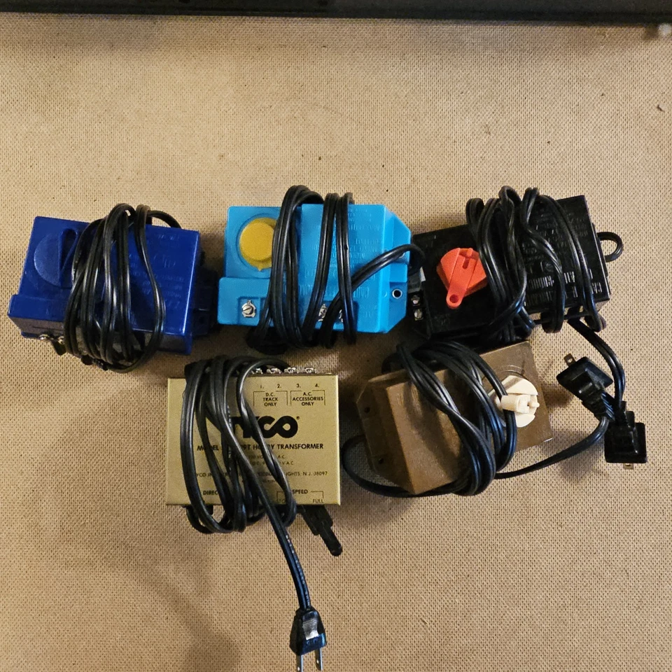 HO scale Transformers - Lifelike, Bachmann, Tyco - Image 1 of 1