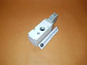 SMC Valvola Elettromagnetica Pneumatica Tipo: VP742R-5YOD1-04FA - Afbeelding 1 van 2