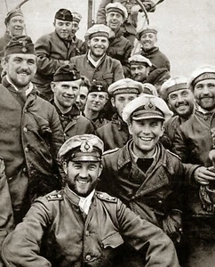 German U-Boat Crew WW2 WWII 4x6 #0000 - Picture 1 of 1