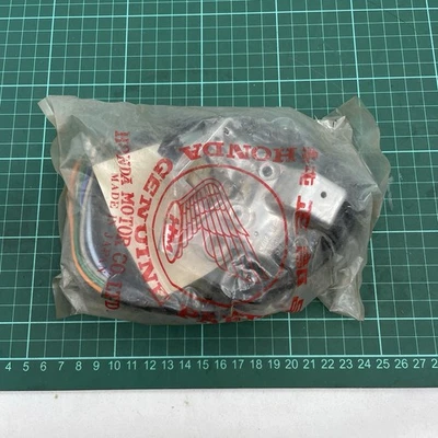 35200-195-731 670 Genuine Honda Blinker Winker Dimmer Switch XL 100 NOS - Image 1 of 4