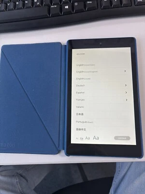 Amazon Fire HD 8 (8. Generation) 16 GB, WLAN, 20,3 cm (8 Zoll) - Schwarz, Blau - Bild 1 von 3