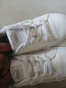 Kids Trainers - Picture 1 of 7