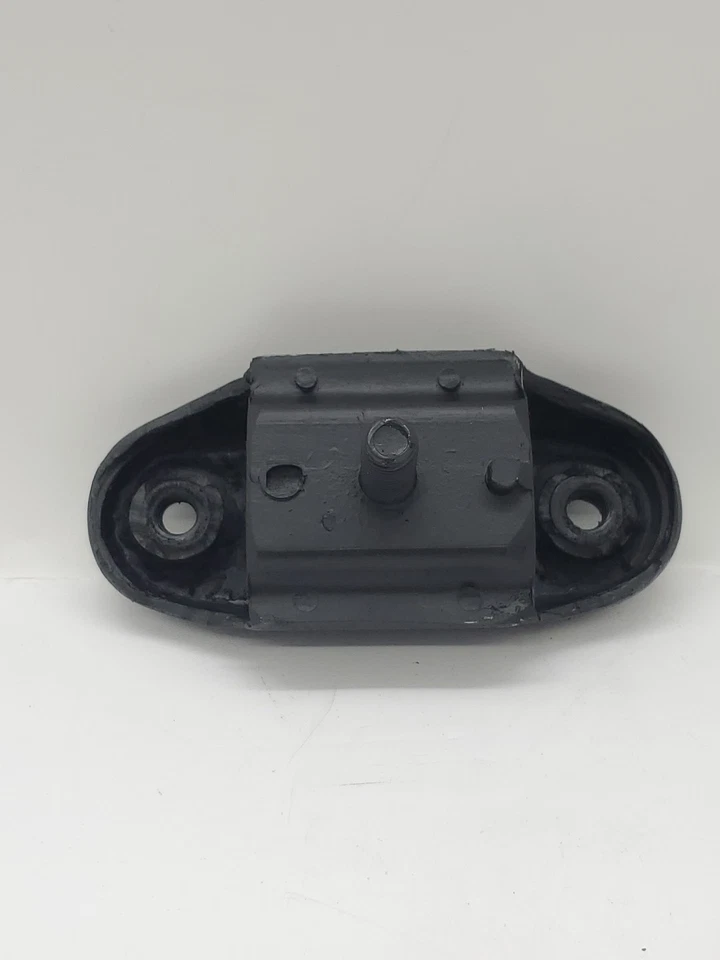 扭力杆座 2797 适用于雪佛兰 S10 Blazer 91-94 Jimmy 89-93 Carquest — 第 1/4 张图片