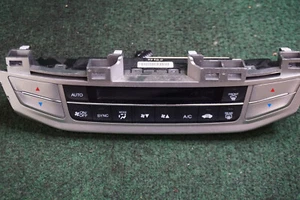 2013 2014 2015 2016 2017 HONDA ACCORD AC Control OEM NH689L - Picture 1 of 10