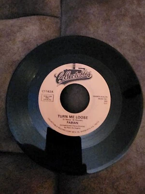 Fabian: "Turn Me Loose" / "Stop Thief!" - VG+ '59 hit! - Image 1 of 2