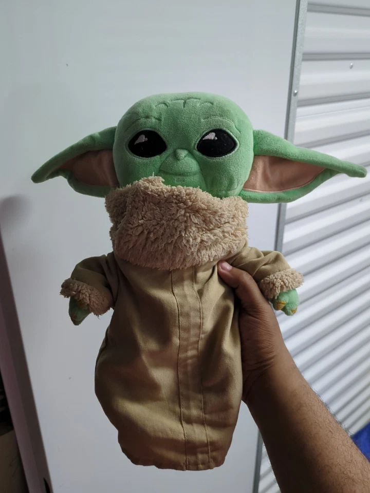 Disney Star Wars Baby Yoda мандалорская мягкая плюшевая игрушка размер 13 дюймов A37 - Изображение 1 из 4