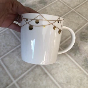 Starbucks 2012 New Bone China Gold Balls & Garland White Holiday Mug - EUC - Picture 1 of 5