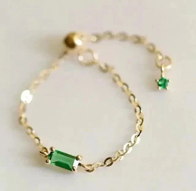 Brazalete de cadena para mujer de esmeralda de 3 quilates con acabado de oro amarillo de 14 k Foto 1 de 3