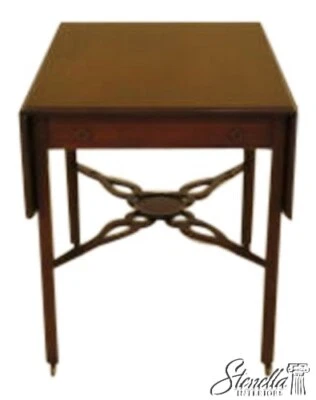 40132: Mesa SAYBOLT -CLELAND Chippendale caoba pembroke Foto 1 de 4