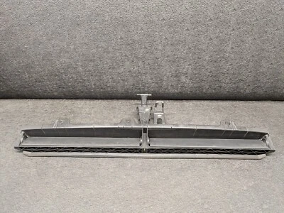 OEM AGRIETADO 2018-2023 GMC TERRENO OBTURADOR DE AIRE INFERIOR 84614525 Foto 1 de 4