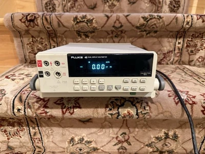 Fluke 45 Dual Display Digital Multimeter, Bench Meter, RS-232C IEEE Interface - Image 1 of 2