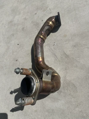 17-20 Fiat 124 Spider 1.4L Abarth OEM Engine Turbo Outlet / Cross Pipe Post Cat - Image 1 of 3