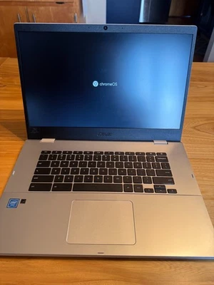 Chromebook ASUS CX1500CNA-AS84F CX1, 15,6" Full HD plateado  Foto 1 de 4
