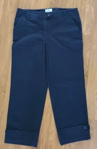 ANN TAYLOR LOFT Sz 4 Black Capri/Crop Khaki Pants Cuffed w Button Detail 30X25 - Picture 1 of 8