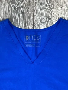 FIGS Technical Collection Mens Large Blue 2 Pocket Scrub Top Shirt Medical nurse - Picture 1 of 7