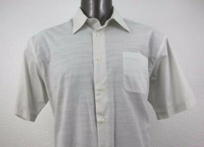 Van Heusen Men's Short Sleeve Size XL 17-17 1/2 - Image 1 of 4