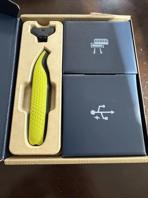 Aparador elétrico híbrido facial Philips Norelco OneBlade 360 QP2724/90 - Imagem 1 de 4