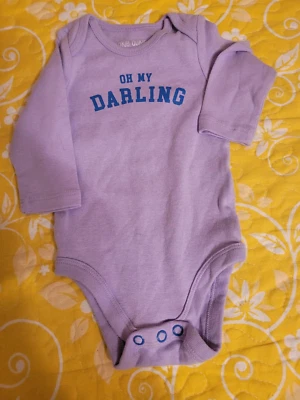 Body Suit para bebé niña de Okie Dokie 3 meses nuevo sin etiquetas Foto 1 de 3