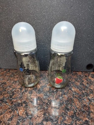 Juego de 2 botellas de bebida de yogur Shui Lian Wan con tapas Foto 1 de 4