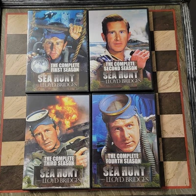 SEA HUNT Complete Series Season 1-4 Lloyd Bridges 20 Disc  - Image 1 of 4
