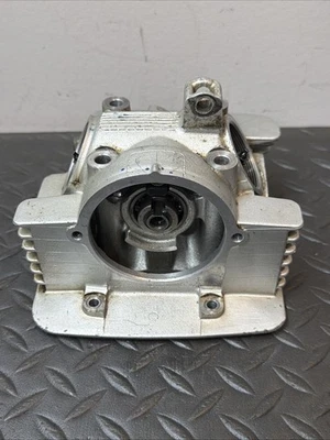 2005 Yamaha TTR125 TTR125L TTR 125 125L OEM Cylinder Head Cam Valves - Image 1 of 4