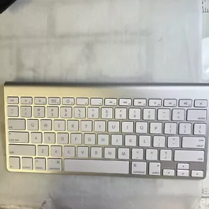 Apple Wireless Bluetooth Keyboard A1314 Aluminum iMac - Picture 1 of 6