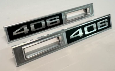 1969 Chevy Chevelle '406' Emblem Side Marker Light Bezel Front Fender - Изображение 1 из 4