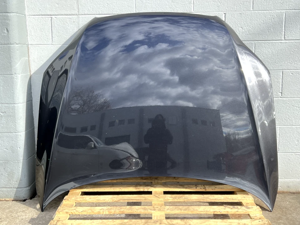 2007-2015 AUDI Q7 4L HOOD PANEL GRAY LOCAL PICKUP ONLY - Image 1 of 4