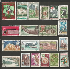Côte-d'Ivoire un lot de 50 timbres oblitérés /TR1631 - Imagen 1 de 2
