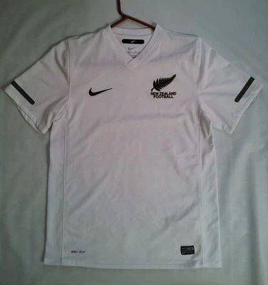 RARE NIKE DRI-FIT AUTHENTIC NEW ZEALAND NATIONAL TEAM SOCCER JERSEY IN SIZE S - Image 1 of 4