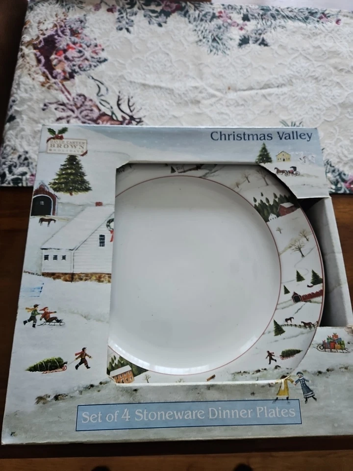 4 platos de cena Sakura Christmas Valley 10,875" David Carter marrón vacaciones nuevos Foto 1 de 1