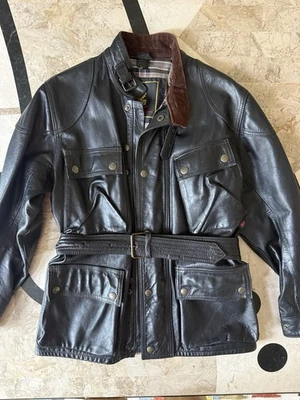 Chaqueta de moto Belstaff Trailmaster de cuero marrón oscuro usada en excelente estado talla UK 43 EE. UU. pequeña Foto 1 de 4