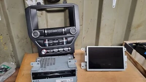 2015 to 2023 FORD MUSTANG SYNC 3 UPGRADE WITH IN DASH 6 CH CHANGER GR26AKR3T-CCB - Picture 1 of 10
