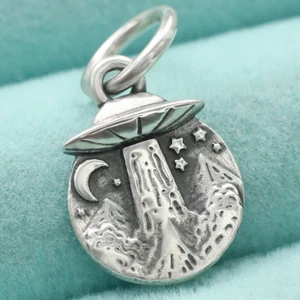 925 Sterling Silver UFO Alien Space Pendant Charm Flying Saucer Moon Night - Picture 1 of 5